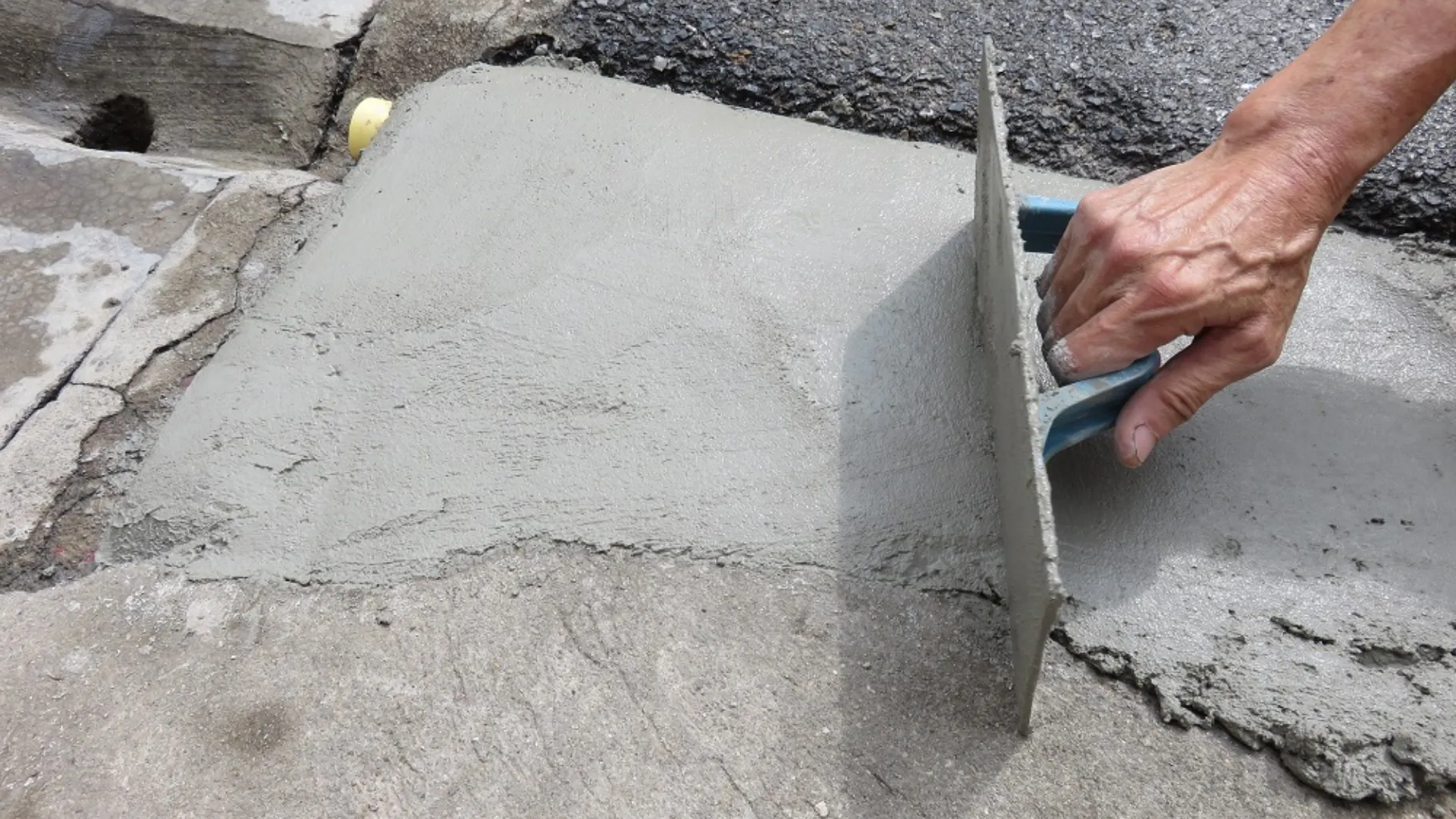 Professional Concrete Floor Repair Services in Los Angeles, CA